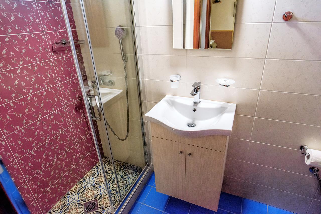 Olga Rooms Портариа Екстериор снимка
