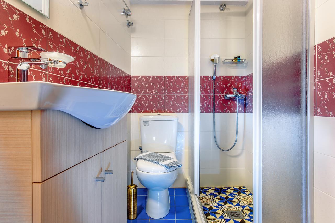 Olga Rooms Портариа Екстериор снимка