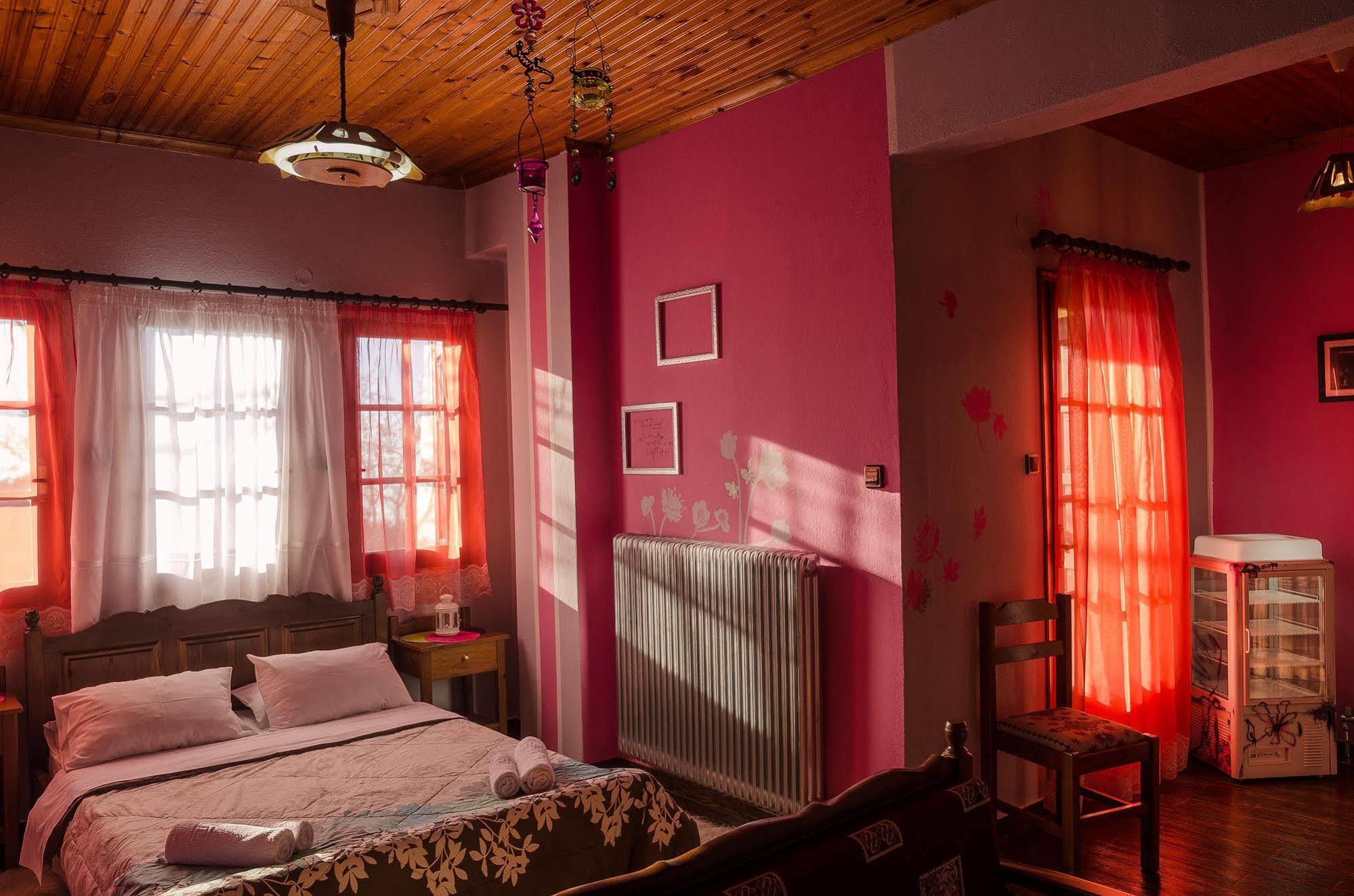 Olga Rooms Портариа Екстериор снимка