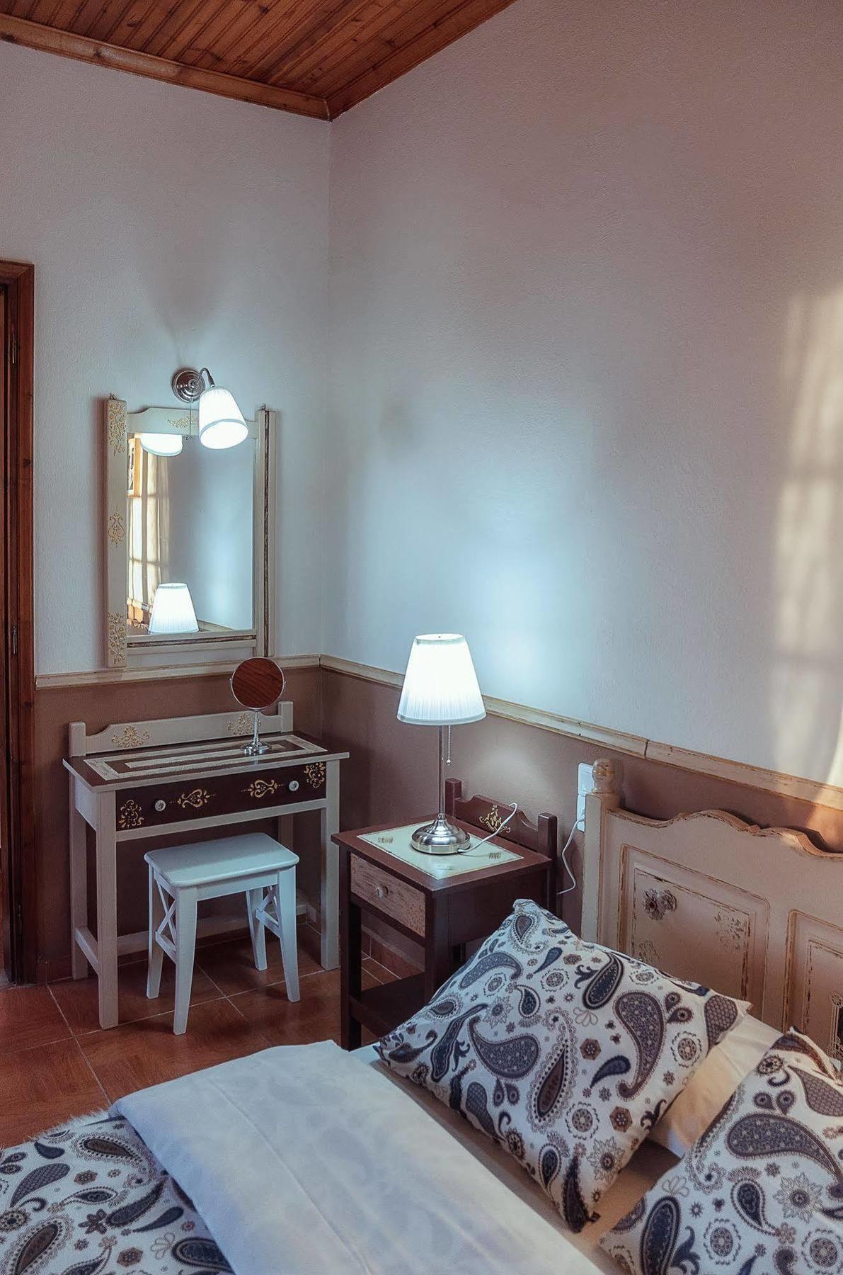 Olga Rooms Портариа Екстериор снимка