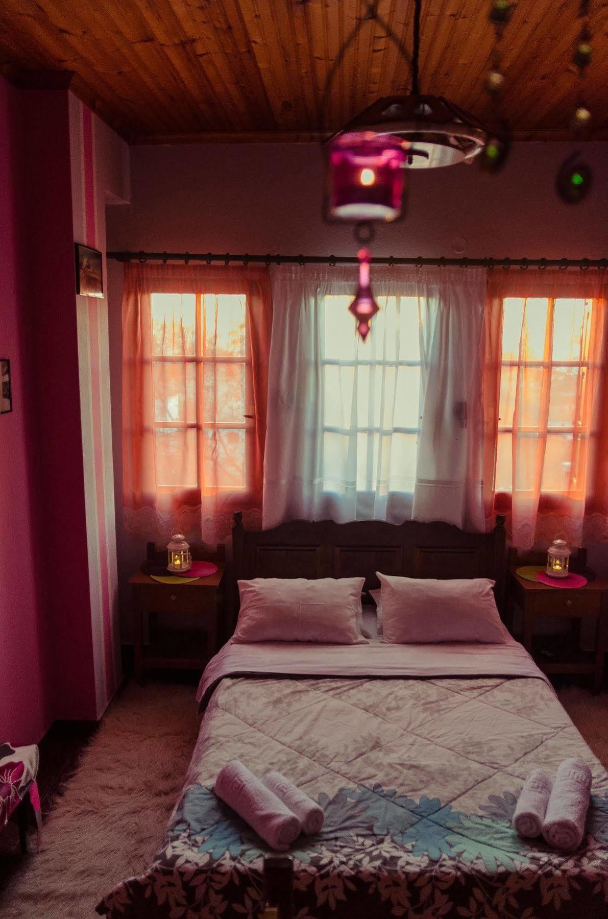 Olga Rooms Портариа Екстериор снимка