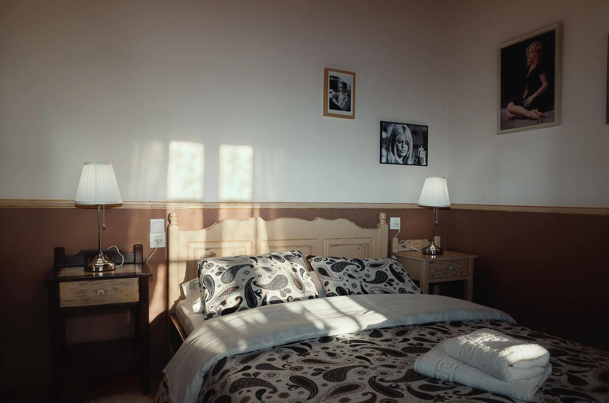 Olga Rooms Портариа Екстериор снимка